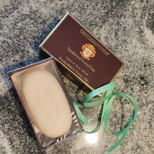 Gentlemen's Sandalwood Scented Soap. Made in Tuscany - Italy - Large bar - 300g